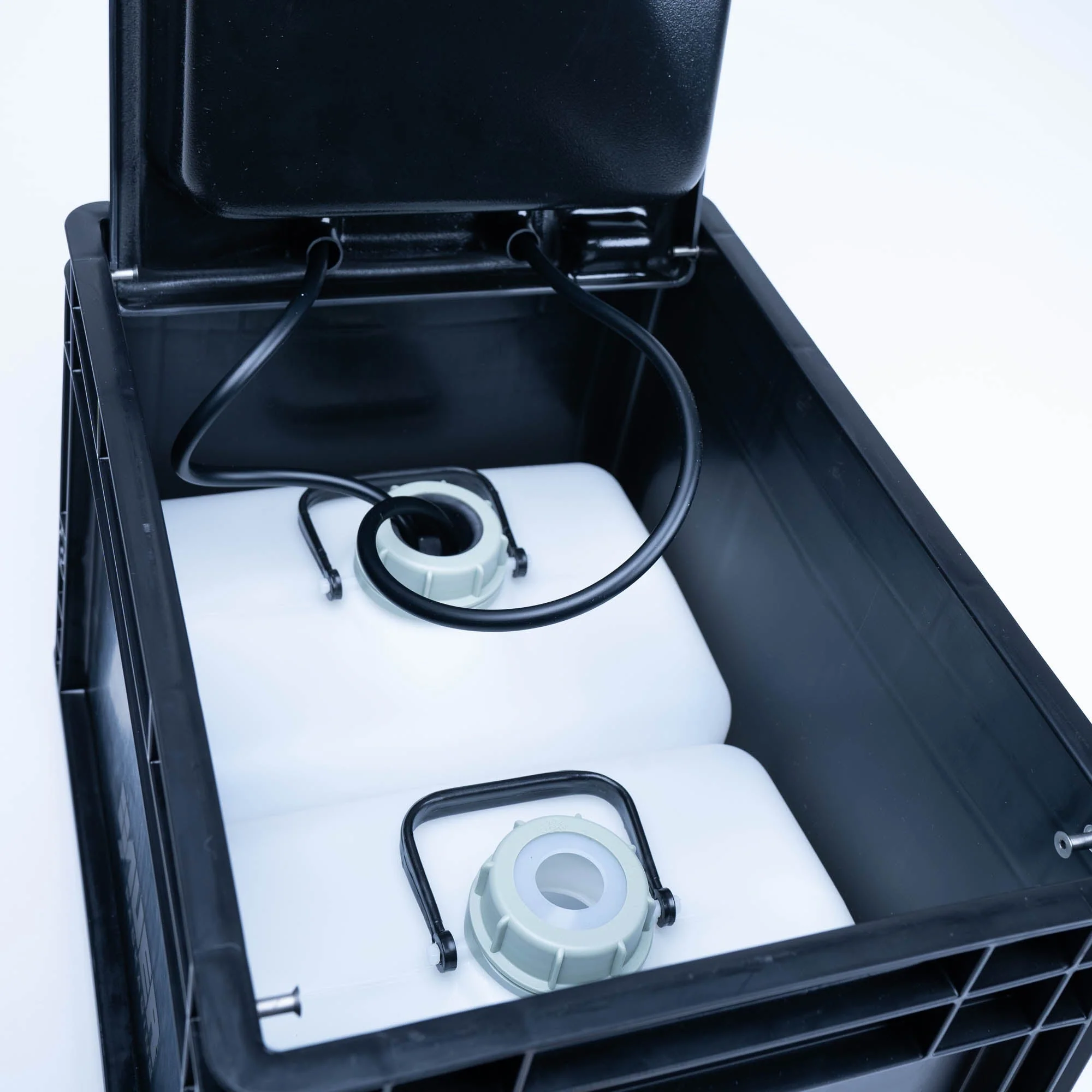 Boxio Wash Plus Portable Sink Starter Set - Image 6