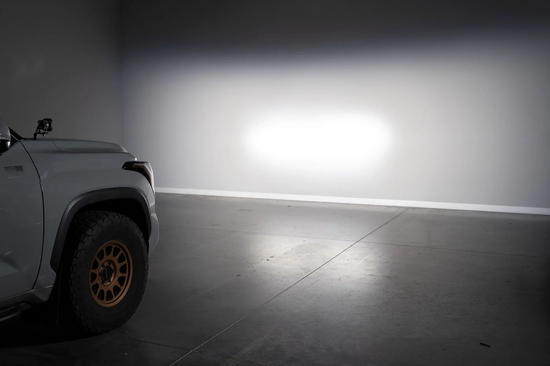 Diode Dynamics SS5 Grille CrossLink Light Bar Kit for Tundra (2022-2026) - Image 5
