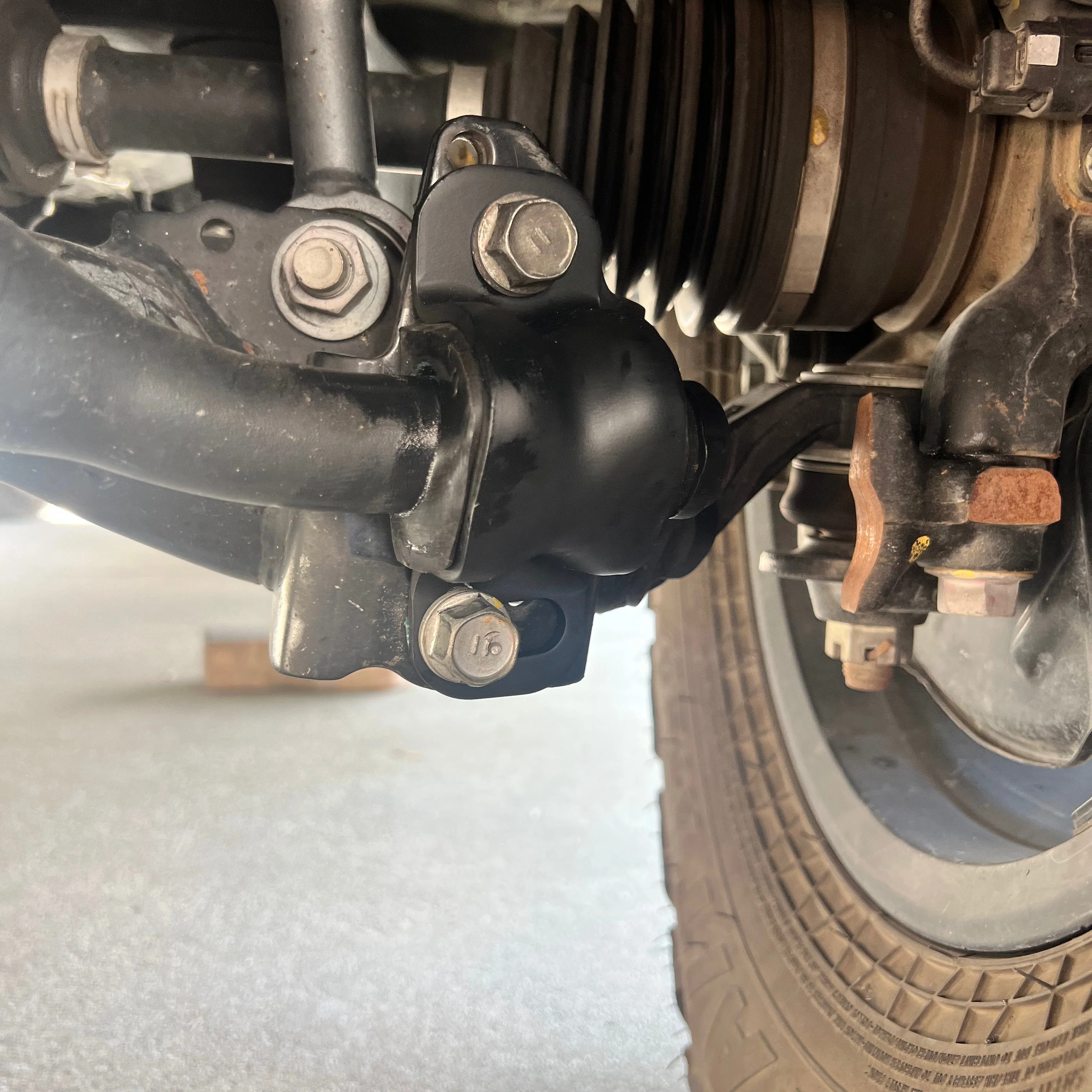 Dr KDSS Bushing Bracket for 4Runner (2010-2023) GX460 and GX470 - Image 4