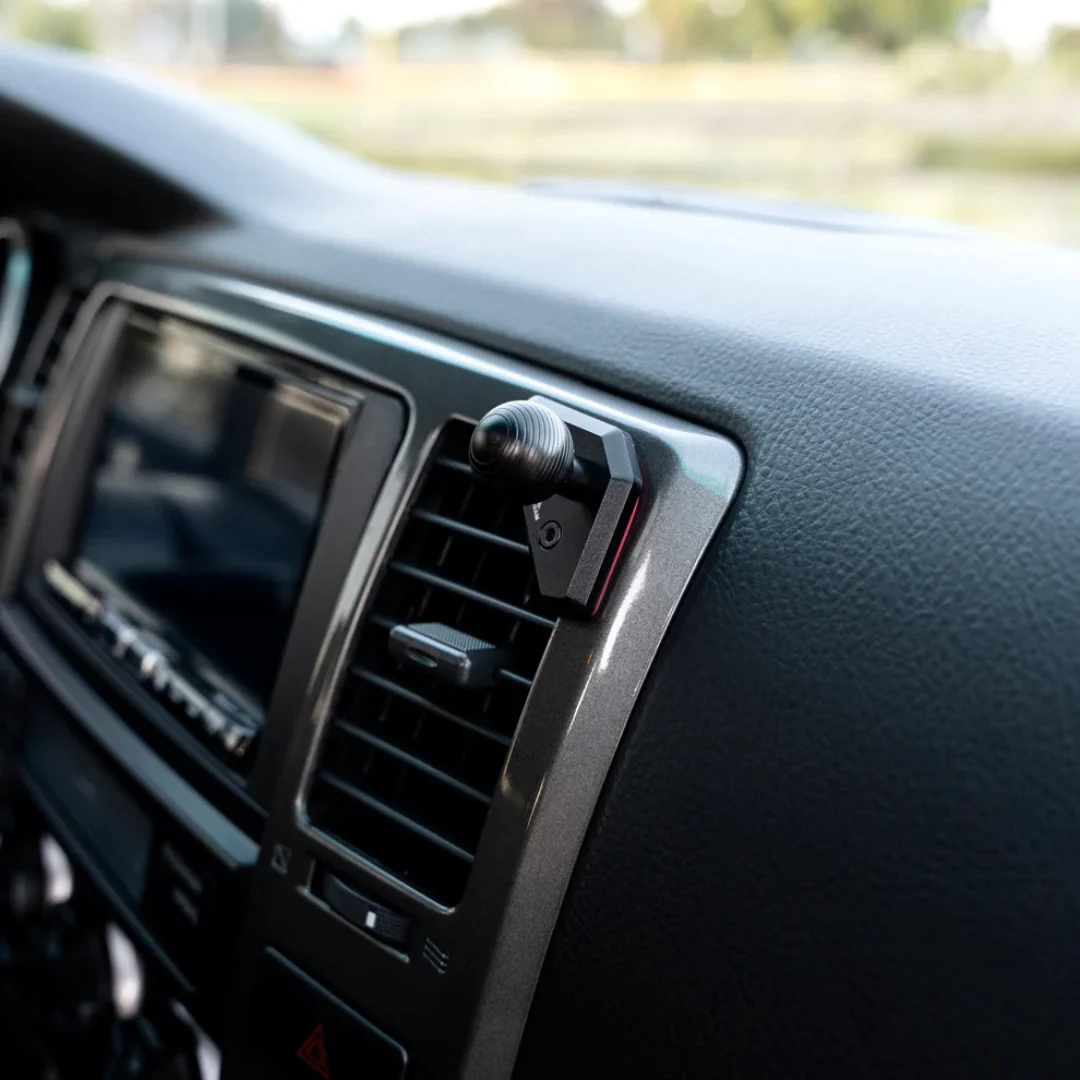 OffRoam Phone Mount for 4Runner (2003-2009) - Image 7