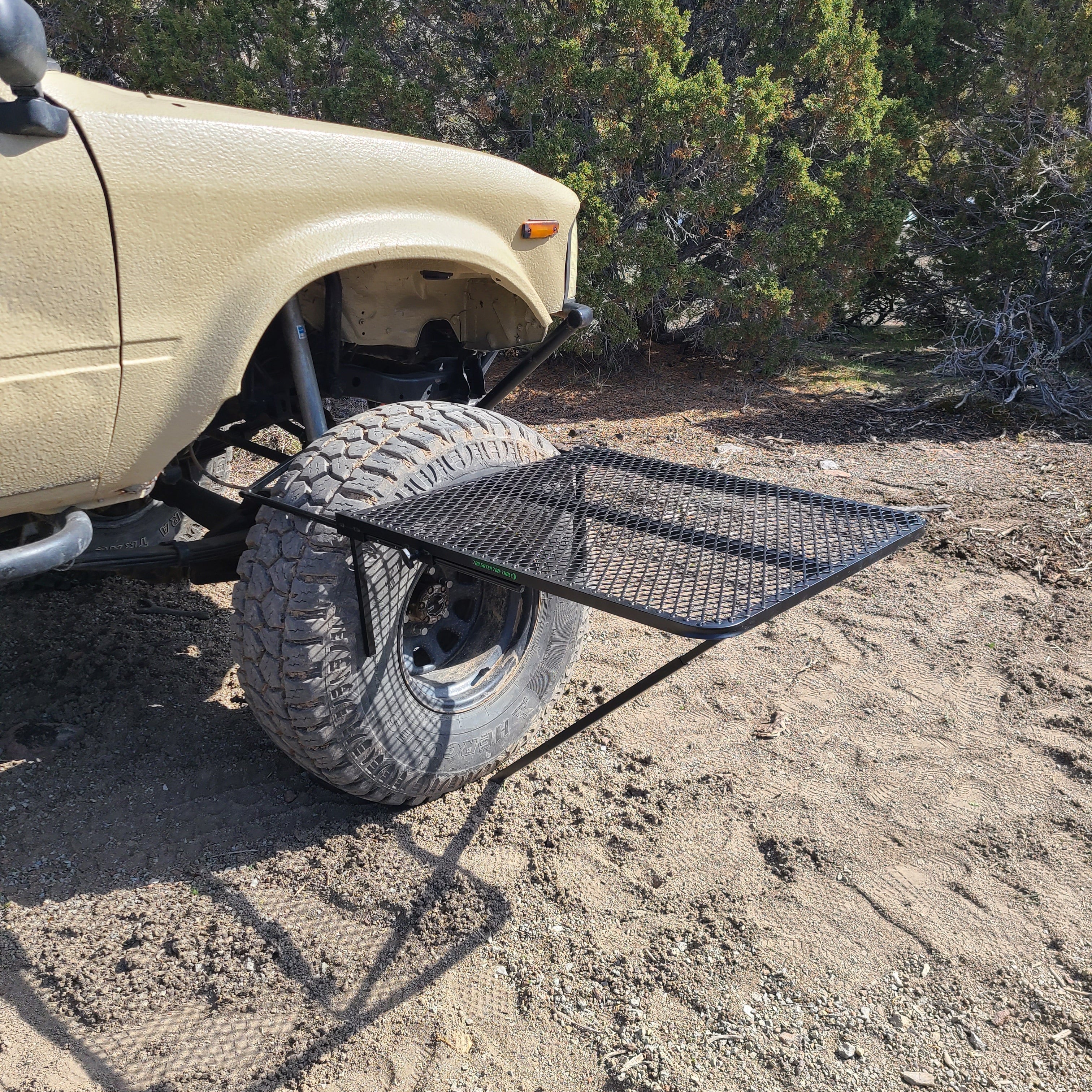 Tail Gater Tire Table Large Aluminum Camping Table - Image 5