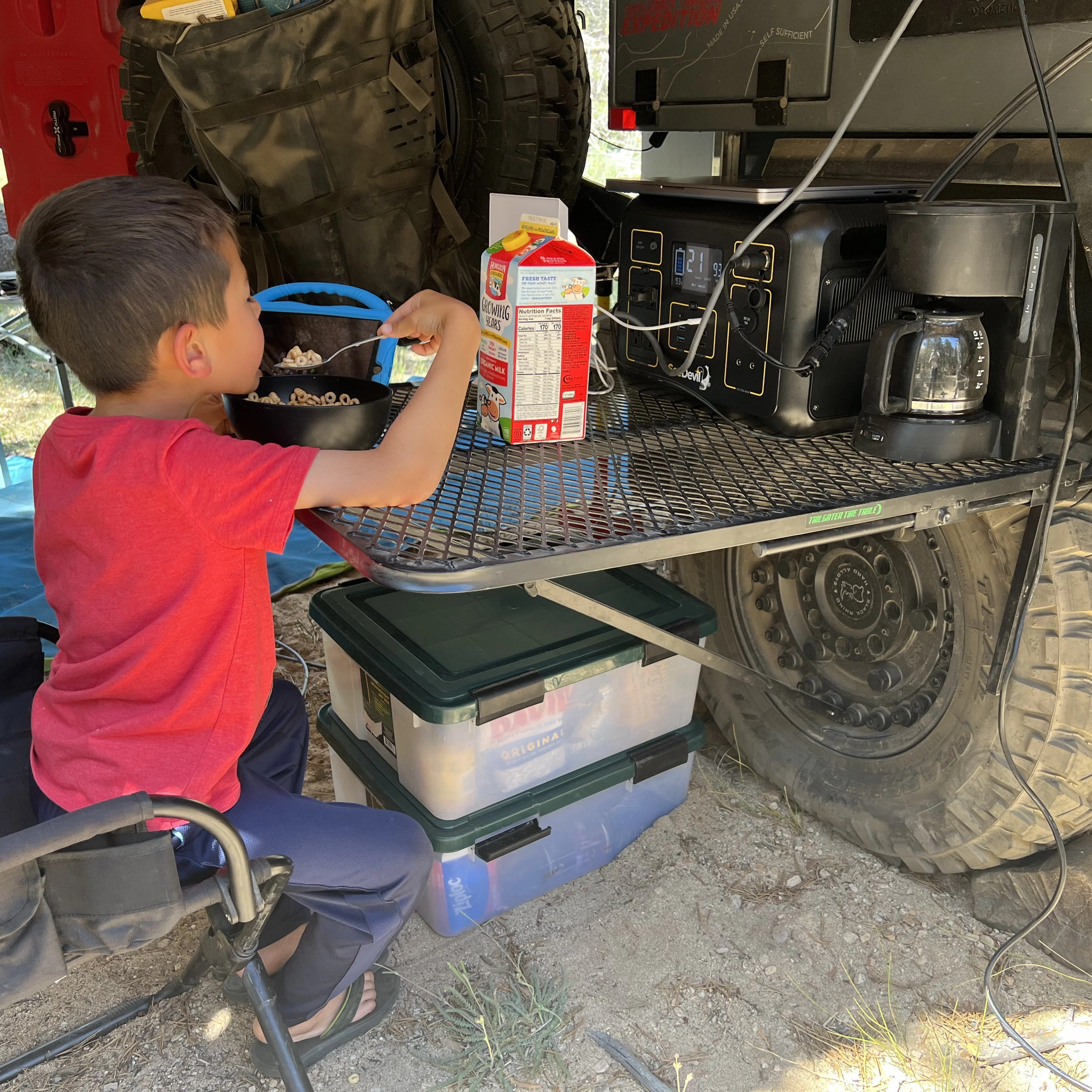 Tail Gater Tire Table Medium Aluminum Camping Tire Table - Image 3