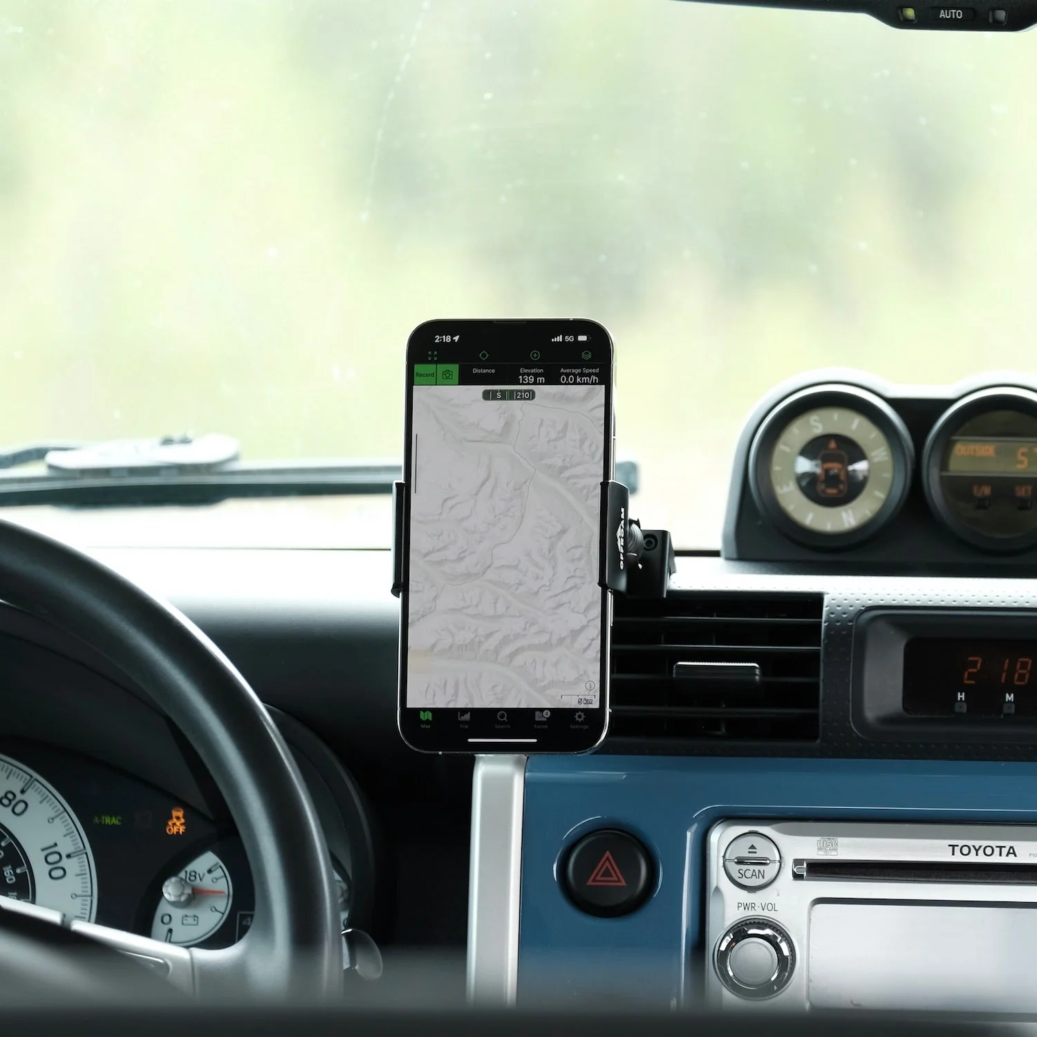 Offroam Phone Mount for FJ Cruiser (2007-2014) - Image 3