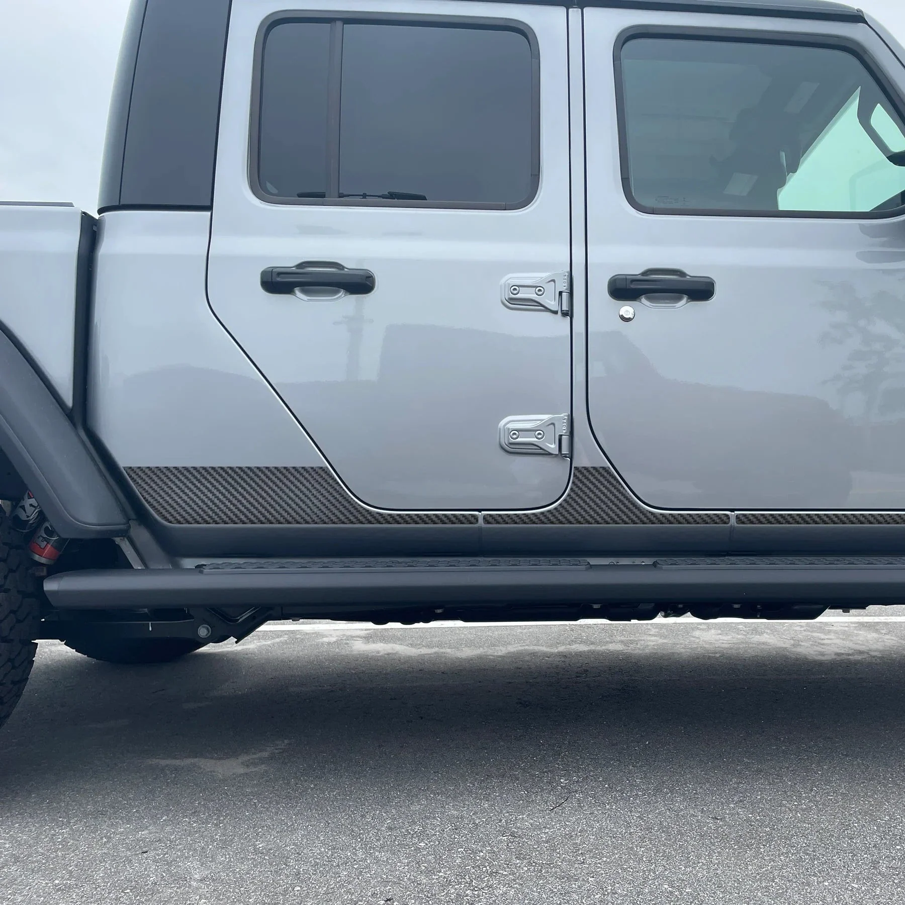 Tufskinz Rocker Panel Overlays for Jeep Gladiator (2019-2024) - Image 4