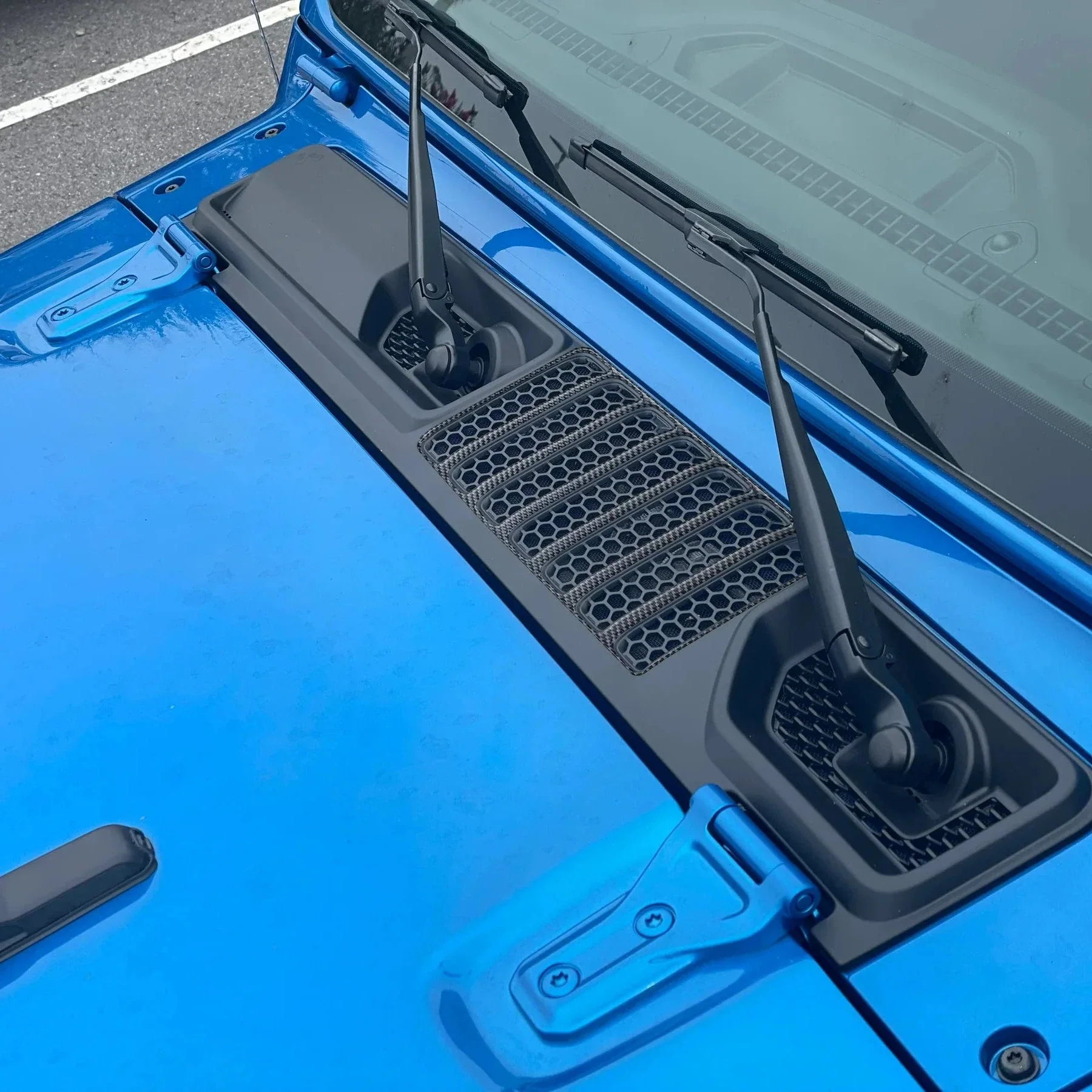 Upper Cowl Center Vent Overlays for Jeep Gladiator (2019-2024) - Image 2